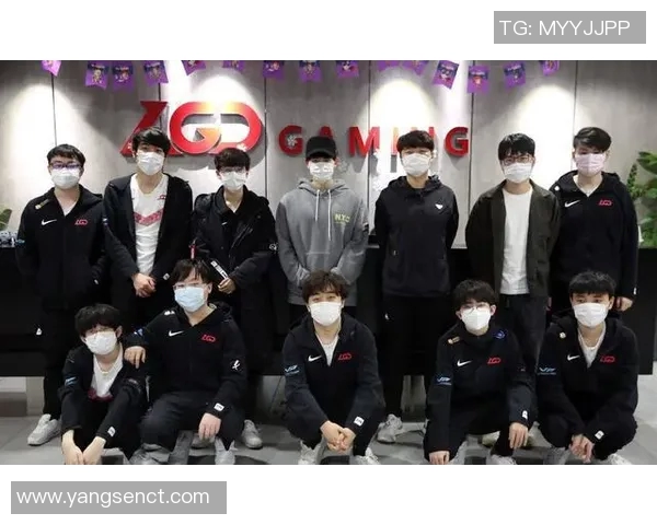 深入解析FPX战队在王者荣耀中的运营体系与战术布局技巧