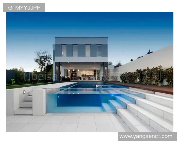 泳池周边设计与布局：打造完美水域空间的创意与实用指南